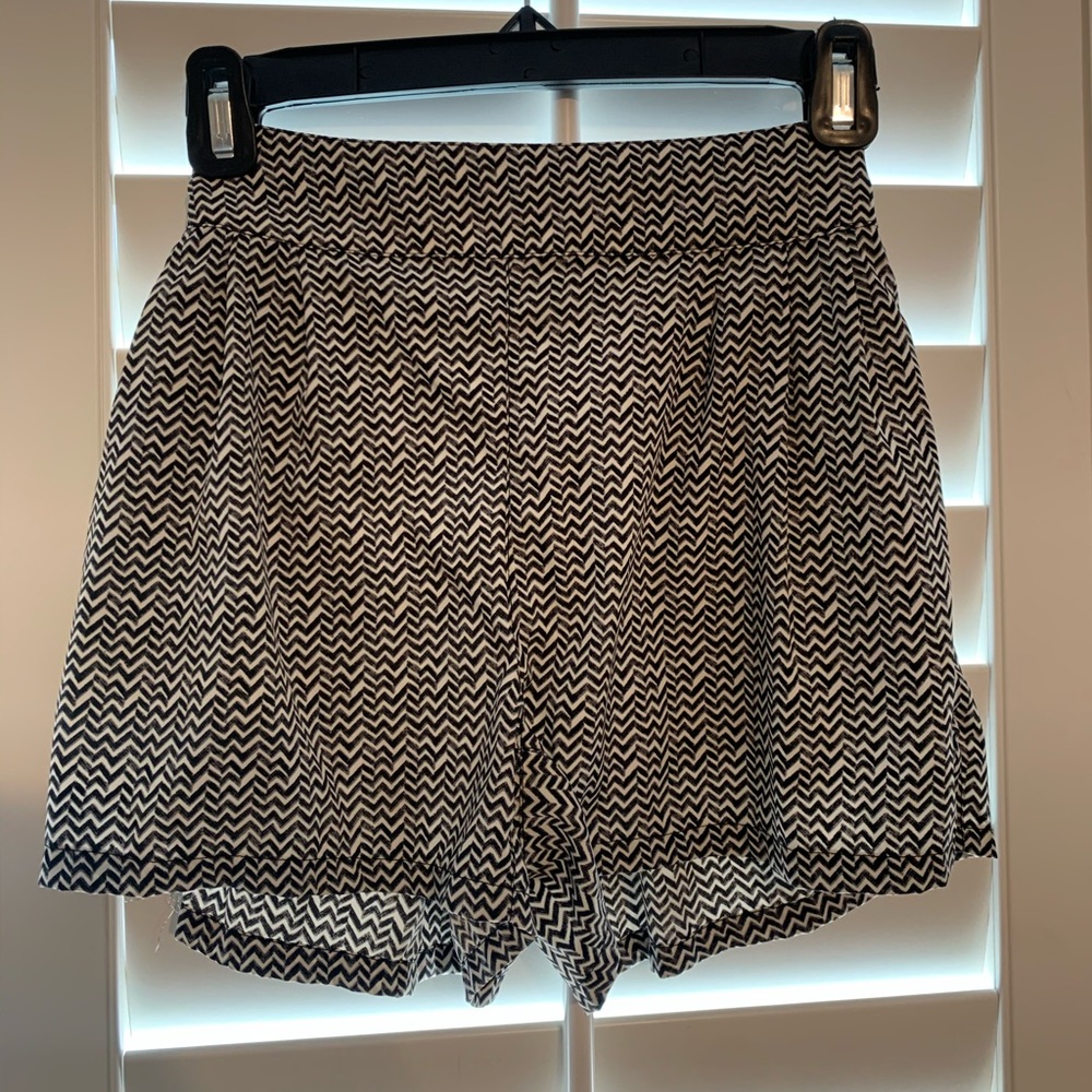 American Eagle Pattern Shorts